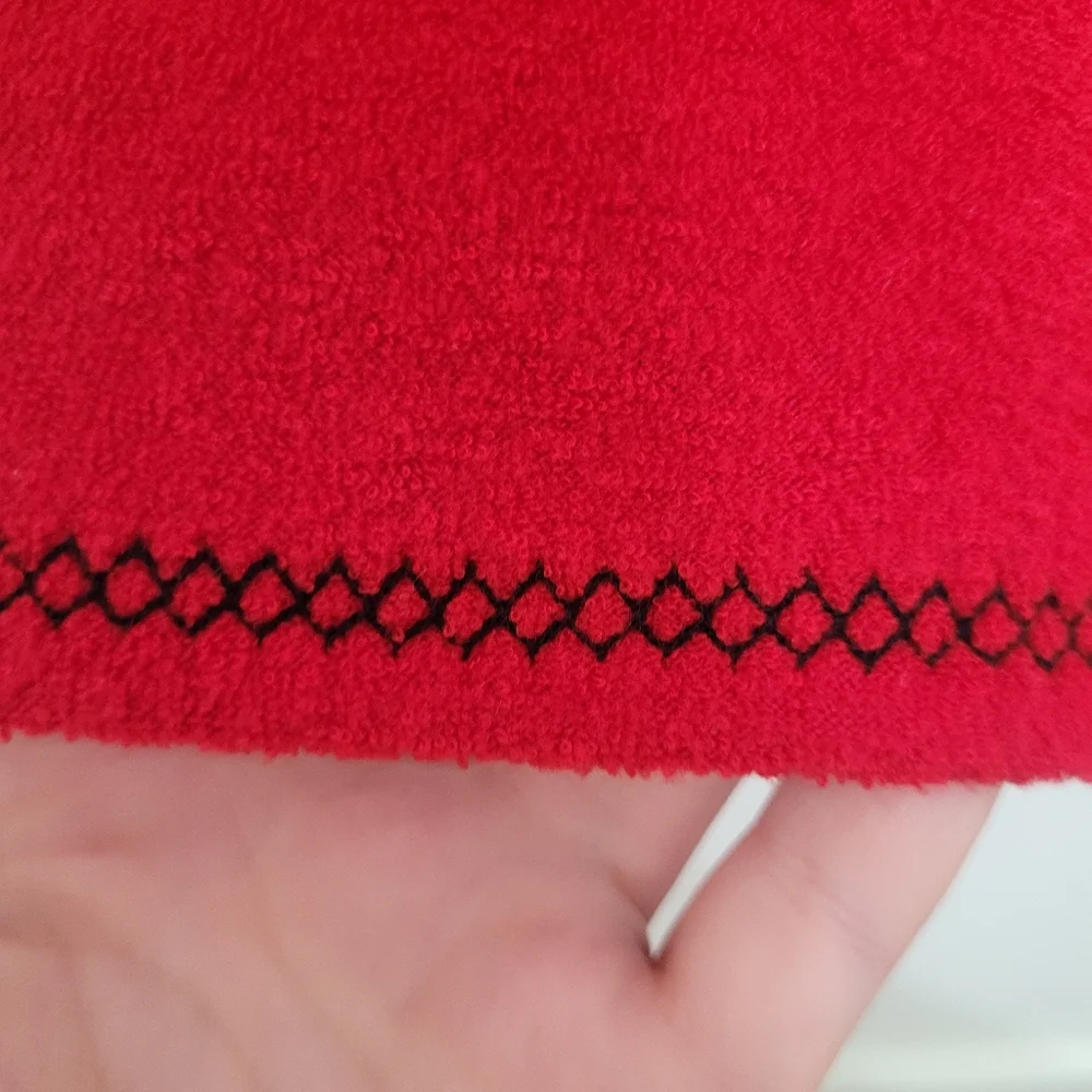 $ 💥$3/$24 Vintage Osh Kosh Long Sleeve‎ Tee with Heart Details